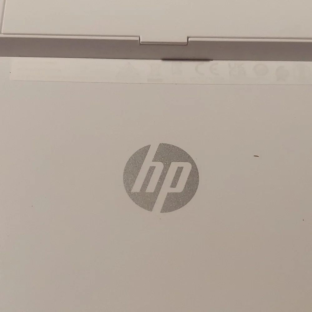 Modern Classic White Wireless Keyboard From Hp